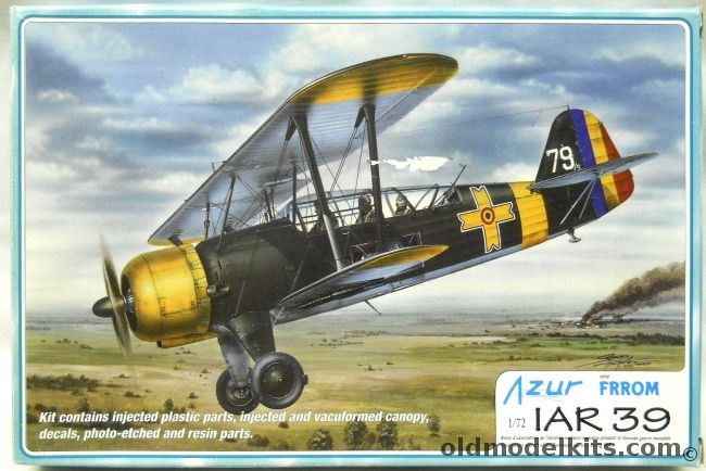 Azur 1/72 IAR-39 - With Decals for Three Different Romania Aircraft, FR001 plastic model kit