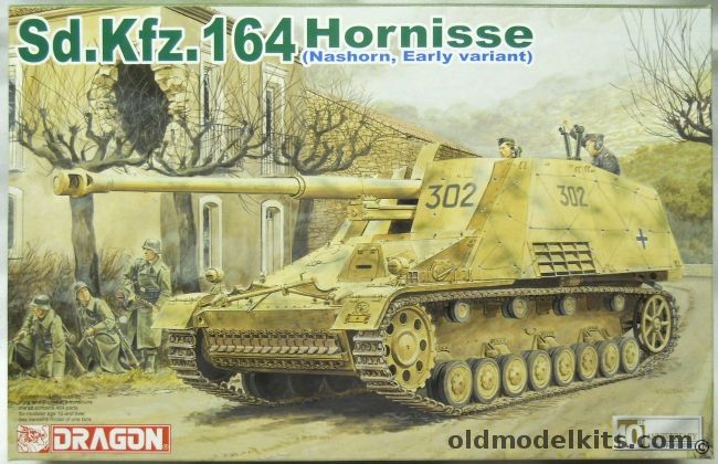 Dragon 1/35 Sd.Kfz. 164 Hornisse Nashorn - Early Variant With Brass Projectiles, 6165 plastic model kit