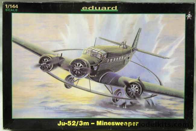 Eduard 1/144 Junkers Ju-52/3m Minesweeper - (Ju52), 4412 plastic model kit