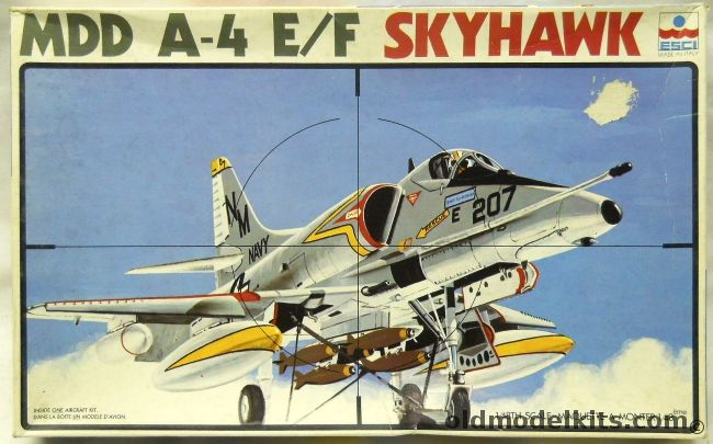 ESCI 1/48 A-4E / A-4F / A-4G Skyhawk - Royal Australian Navy (RAN) No. 85 Sq / US Navy VG-192 Da Nang South Vietnam 1966  VF-43 NAS Oceania Virginia 1976, 4021 plastic model kit