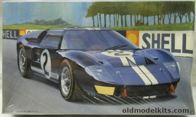 Fujimi 1/24 Ford GT40 Mark II, 12101 plastic model kit