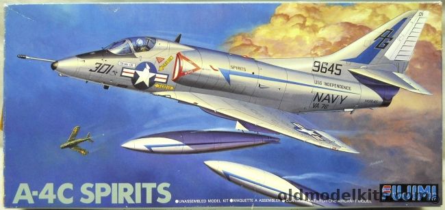 Fujimi 1/72 A-4C Skyhawk - USN VA76 Spirits / VA12 Flying Ubangis / VA144 Road Runners USS Constellation / VA144 Road Runners USS Kitty Hawk / VA15 'Gulf of Tonkin Yacht Club' USS Forrestal, F-26 plastic model kit