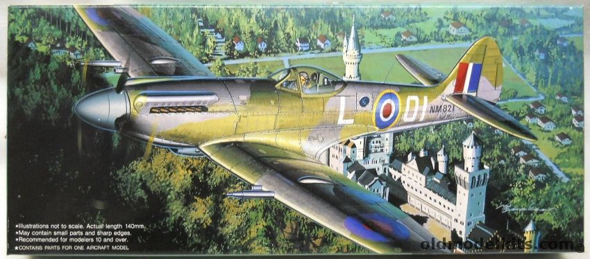 Fujimi 1/72 TWO Spitfire F.R.Mk14E RAF In Germany, C-13 plastic model kit