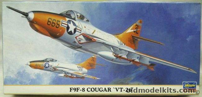 Hasegawa 1/72 Grumman F9F-8 Cougar - US Navy VT-26 - (F9F8), 00691 plastic model kit