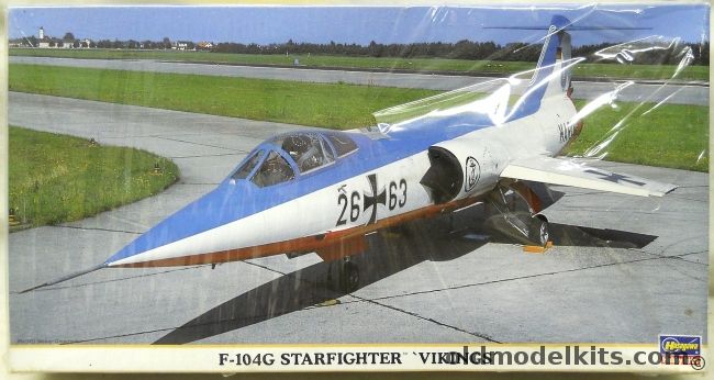 Hasegawa 1/48 F-104G Starfighter Vikings - West German Navy Demonstration Team, 09475 plastic model kit