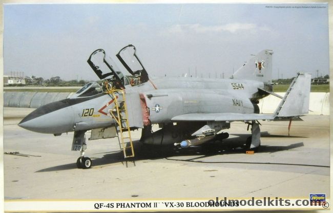 Hasegawa 1/48 QF-4S Phantom II - With Resin Ejection Seats - VX-30 Bloodhounds #120 Or #122 Or #126 - (F-4), 09762 plastic model kit