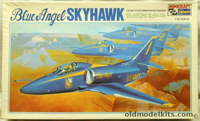 Hasegawa 1/32 Blue Angels Skyhawk A-4, 103 plastic model kit