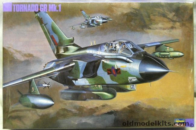 Hasegawa 1/72 Tornado GR Mk.1 - RAF Dambusters No. 617 Sq No.1 Group / Royal Saudi Air Force / RAF No.9 Sq 1st Group / RAF Germany No. 16 or No. 17 Sq, K28 plastic model kit