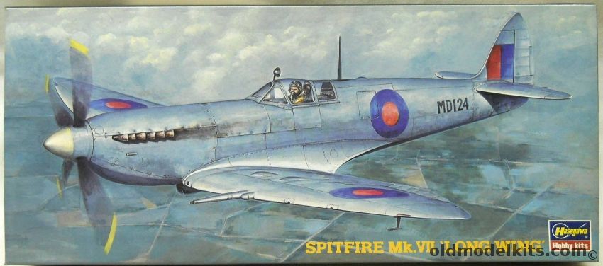 Hasegawa 1/72 Spitfire Mk.VII Long Wing, AP136 plastic model kit