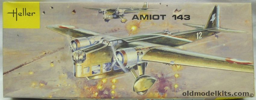 Heller 1/72 Amiot 143 Bomber, 390 plastic model kit