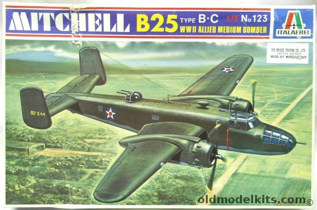 Italaerei 1/72 B-25B / B-25C Mitchell - USAAF Doolittle's Aircraft on the Tokyo Raid April 18 1942 / RAF 226 Sq Oland 1944, 123 plastic model kit