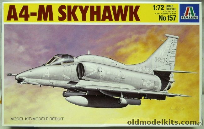 Italeri 1/72 TWO A-4M Skyhawk - US Marines VMA-331 Hi-Vis / VMA-214 Blacksheep, 157 plastic model kit