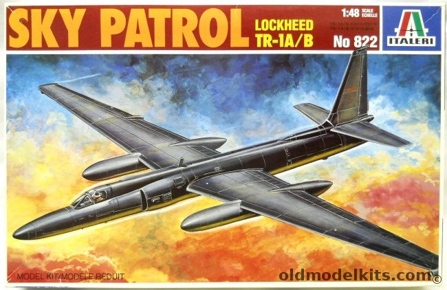 Italeri 1/48 Lockheed TR-1A Or TR-1B Two Seater - USAF or ER-2 NASA, 822 plastic model kit