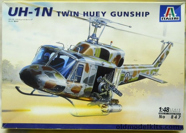 Italeri 1/48 UH-1N Twin Engine Huey Gunship - CH-135 / AB-212 - US Air Force 20th S.O.S. Sq Hurlburt Field 1982 / Royal Canadian Armed Forces No. 424 Sq Trenton 1984  / Italian Air Force SAR Unit Linate 1996, 847 plastic model kit