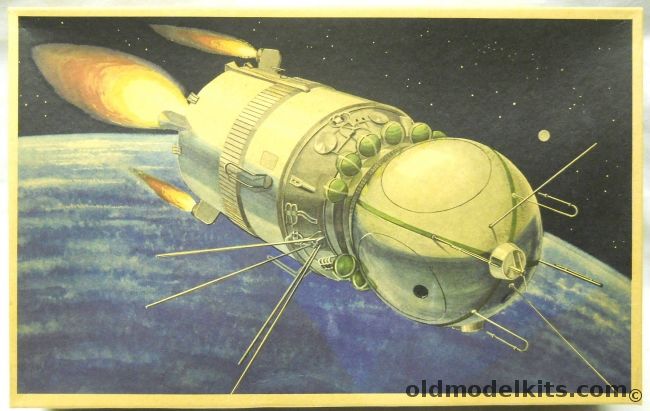 KVZ 1/25 Vostok Soviet Space Ship plastic model kit