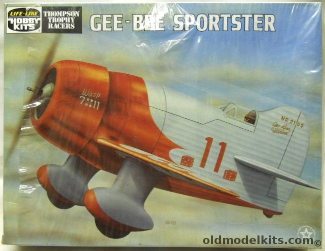 Life-Like 1/32 Gee Bee Sportster - 1930s Racer, 09620 plastic model kit