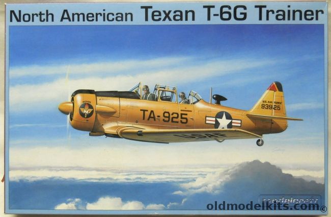 Modelcraft 1/48 North American Texan T-6G Trainer - With Resin Wheel Set - USAf Training Command Hondo AFB Texas Mid 1950s / Columbus AFB Miss Mid 1950s / Washington ANG 1950s / Missouri ANG 1950s / California ANG 1950s / New Mexico ANG 1950s, 48-013 plastic model kit
