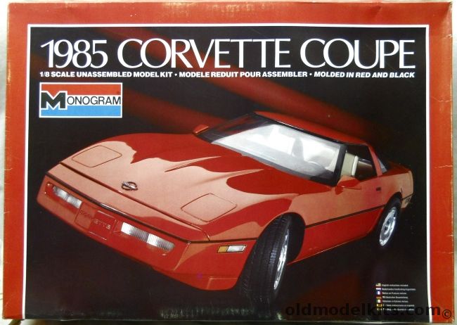 Monogram 1/8 1985 Corvette Coupe, 2608 plastic model kit