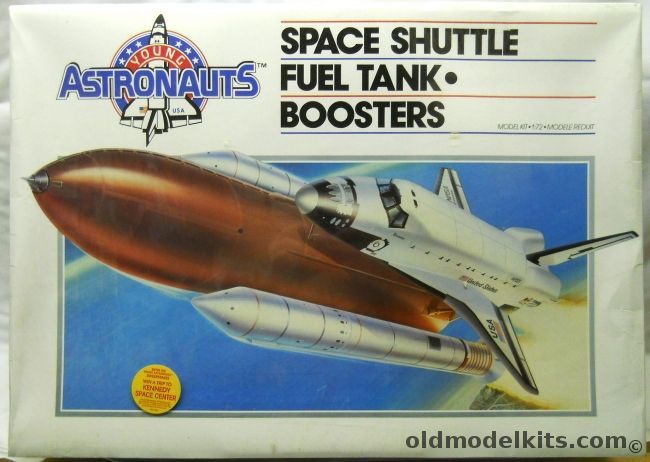 Monogram 1/72 Space Shuttle With Fuel Tank and Boosters, 5900 plastic model kit