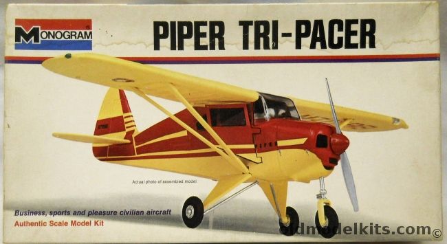 Monogram 1/32 Piper Tri-Pacer - White Box Issue - (Tripacer), 6822 plastic model kit
