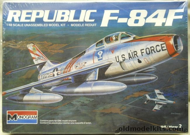Monogram 1/48 Republic F-84F Thunderstreak - With Nuclear Bomb and Dolly, 85-5437 plastic model kit