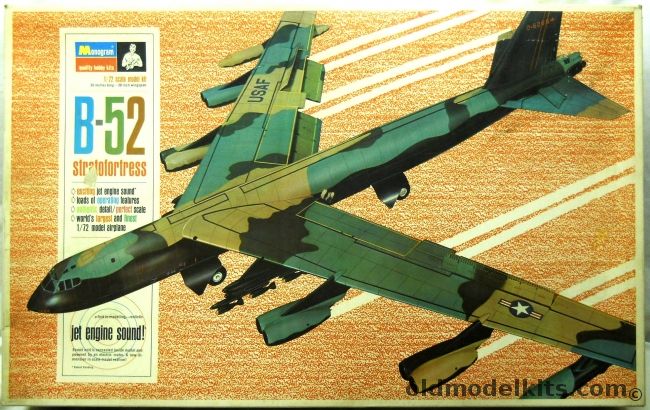 Monogram 1/72 Boeing B-52 Stratofortress With Jet Sound, PA215 plastic model kit