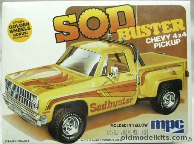 MPC 1/25 Sod Buster Chevy 4x4 Pickup - Factory Stock Pickup Or Custom Version, 1-0440 plastic model kit
