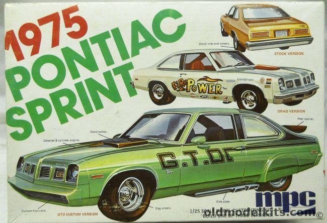 MPC 1/25 1975 Pontiac Sprint - Stock / Drag / GTO Custom Version, 1-7503 plastic model kit