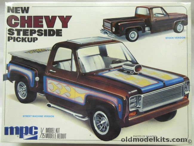 MPC 1/25 1978 Chevy Stepside Pickup - ChevroletTruck - Stock Or Street Machine Versions, 1-7814 plastic model kit