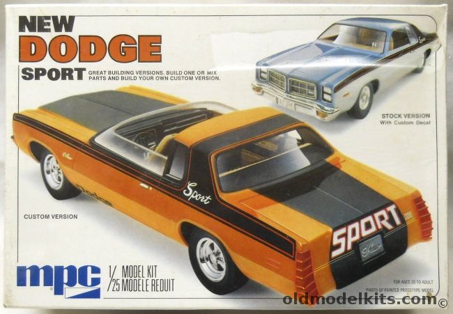 MPC 1/25 1978 Dodge Sport - With Minibike, 1-7826 plastic model kit
