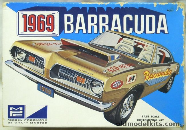 MPC 1/25 1969 Barracuda Plymouth - Build It Stock / Custom / Hemi-Cuda Super Stock, 269-200 plastic model kit