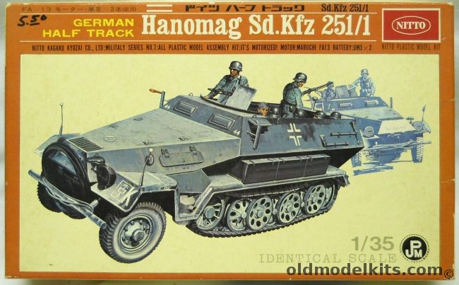 Nitto 1/35 Hanomag Sd.Kfz 251/1 German Half Track - Motorized, 158-350 plastic model kit