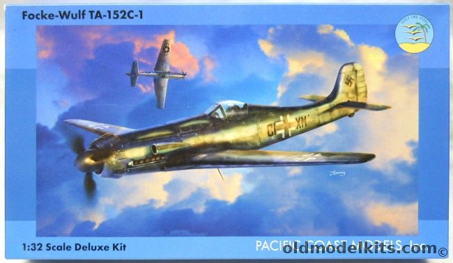 Pacific Coast Models 1/32 Focke-Wulf TA-152 C-1 - (Ta152C1), PCM32014 plastic model kit