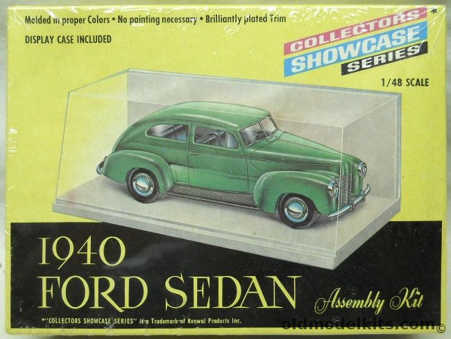 Renwal 1/48 1940 Ford Sedan with Showcase - O Scale, 147-89 plastic model kit