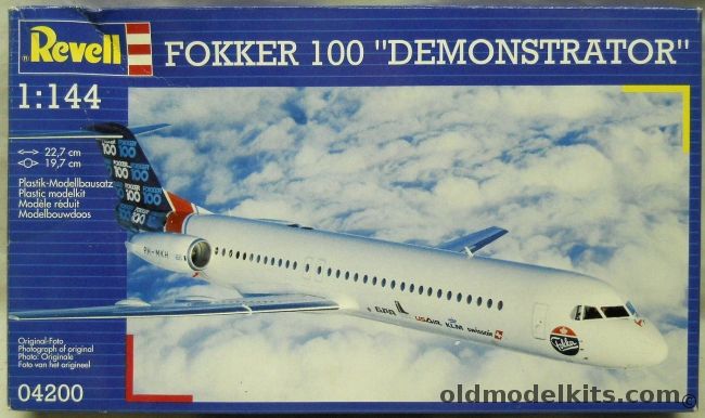 Revell 1/144 Fokker 100 - Demonstrator, 04200 plastic model kit