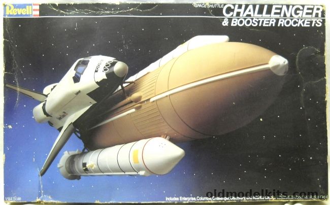 Revell 1/144 Space Shuttle with Boosters and Mobile Launch Pad - Columbia / Enterprise / Challenger / Atlantis / Discovery, 4736 plastic model kit