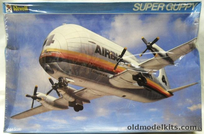 Revell 1/144 Super Guppy - Airbus Industries Aero Spacelines 201, 4743 plastic model kit