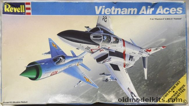 Revell 1/48 Vietnam Air Aces - F-4J Phantom II And Mig-21 Fishbed - Ace Pilot Pete Pettigrews Aircraft and Ace Pilot Col. Tomb, 4769 plastic model kit