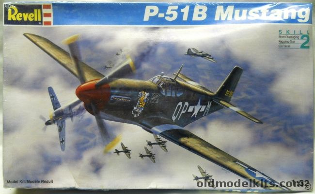 Revell 1/32 P-51B Mustang - Capt Duane W Beeson's 'BEE' 4th FG  334th FS Debden  April 1944, 4773 plastic model kit