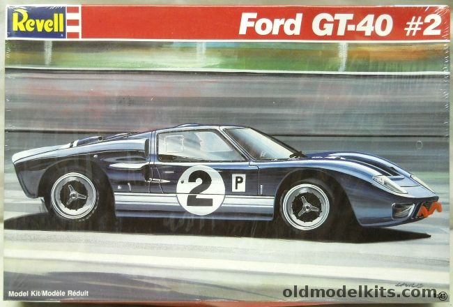 Revell 1/24 Ford GT-40 #2 - 1966 Le Mans Winner Bruce McLaren And Chris Amon, 7130 plastic model kit