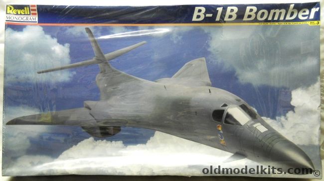 Revell 1/48 B-1B Bomber, 85-4900 plastic model kit