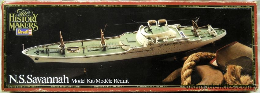 Revell 1/381 NS Savannah - History Makers Issue, 8622 plastic model kit