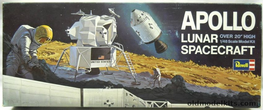 Revell 1/48 Apollo Lunar Spacecraft - Large 20 inch Top of Saturn V, H1838-600 plastic model kit