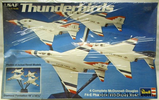 Revell 1/72 F-4E Phantom USAF Thunderbirds - Four F-4 Kits with Special Stand, H195 plastic model kit
