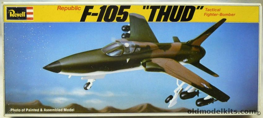 Revell 1/75 Republic F-105 Thud - Thunderchief Tactical Fighter-Bomber, H166 plastic model kit