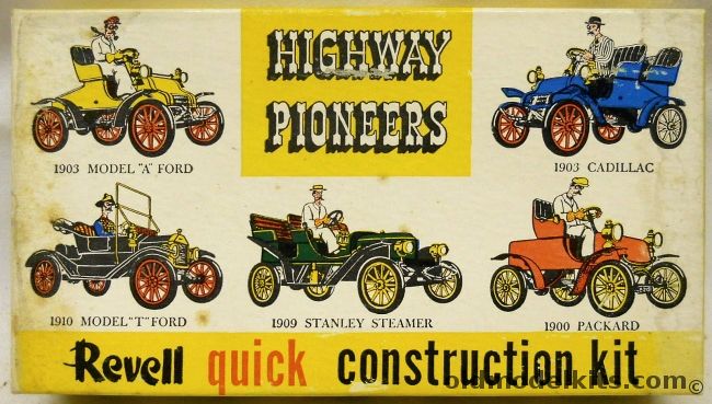 Revell 1/32 1910 Ford Model T Highway Pioneers, H32 plastic model kit