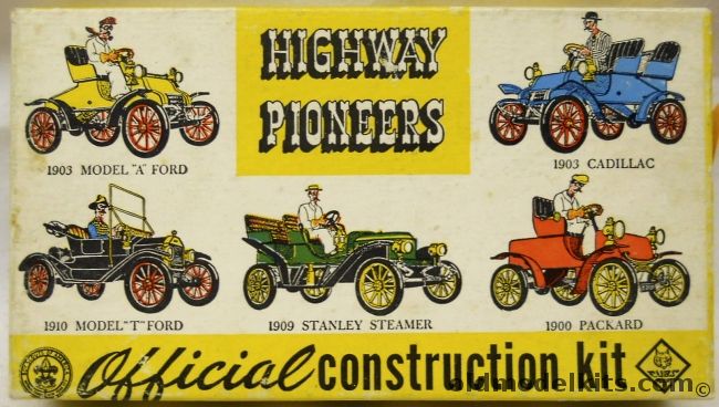 Revell 1/32 1900 Packard Highway Pioneers - Official Construction Kit Of The Cub Scouts And Boy Scouts Of America Issue, H33-69 plastic model kit