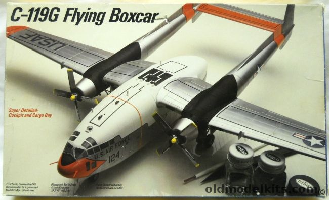 Testors 1/72 C-119G Flying Boxcar - With SAC Metal Landing Gear - USAF or Nationalist Chinese (Taiwan), 675 plastic model kit