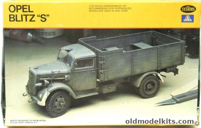 Testors 1/35 Opel Blitz S - German Truck - Ambulance / Tank Truck / Command Vehicle / Repair Wagon, 824 plastic model kit