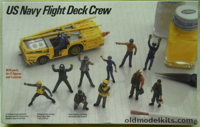 Testors 1/72 US Navy Flight Deck Crew - 11 Figures and Vehicle, 850 plastic model kit